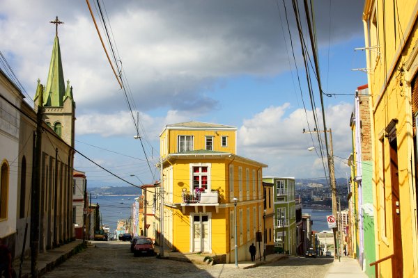 Santiago, Valparaíso and The Wine Route
