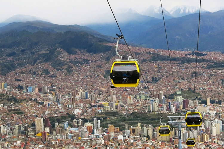 Puno, Isla del Sol, La Paz and Salar de Uyuni 