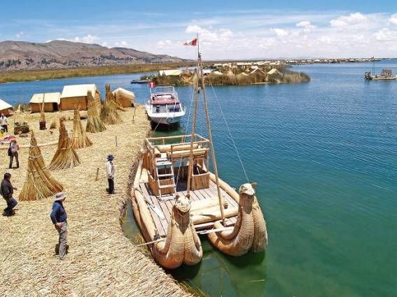 Lago Titicaca Peru