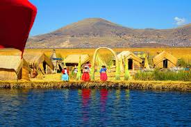 Islas Flotantes de los Uros