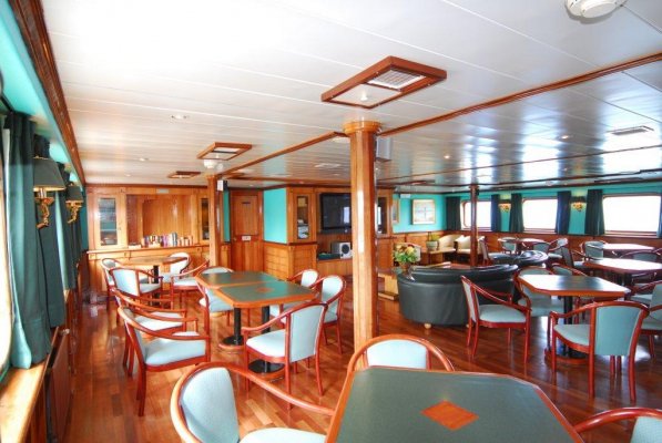 Kaweskar Explorers Route Cruise: Skorpios III Kaweskar Explorers Route Cruise: Skorpios III