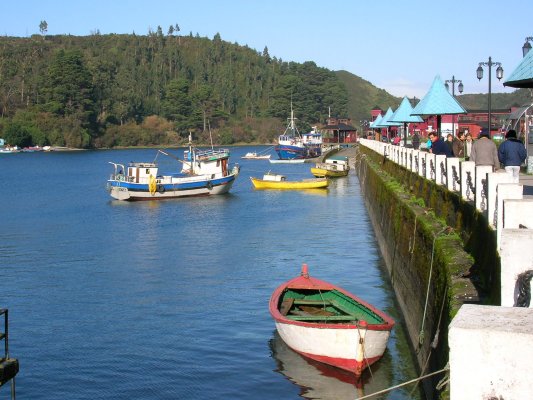 Puerto Montt - Puerto Varas - Frutillar - Chiloé - Petrohué Puerto Montt - Puerto Varas - Frutillar - Chiloé - Petrohué