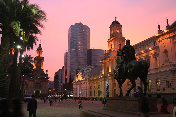 Santiago, Valparaíso e Isla de Pascua