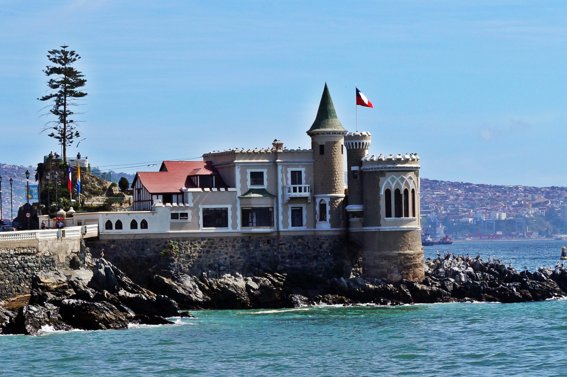 Viña del mar and Valparaíso