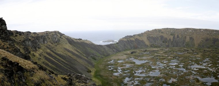 Discover the mystical Easter Island Discover the mystical Easter Island
